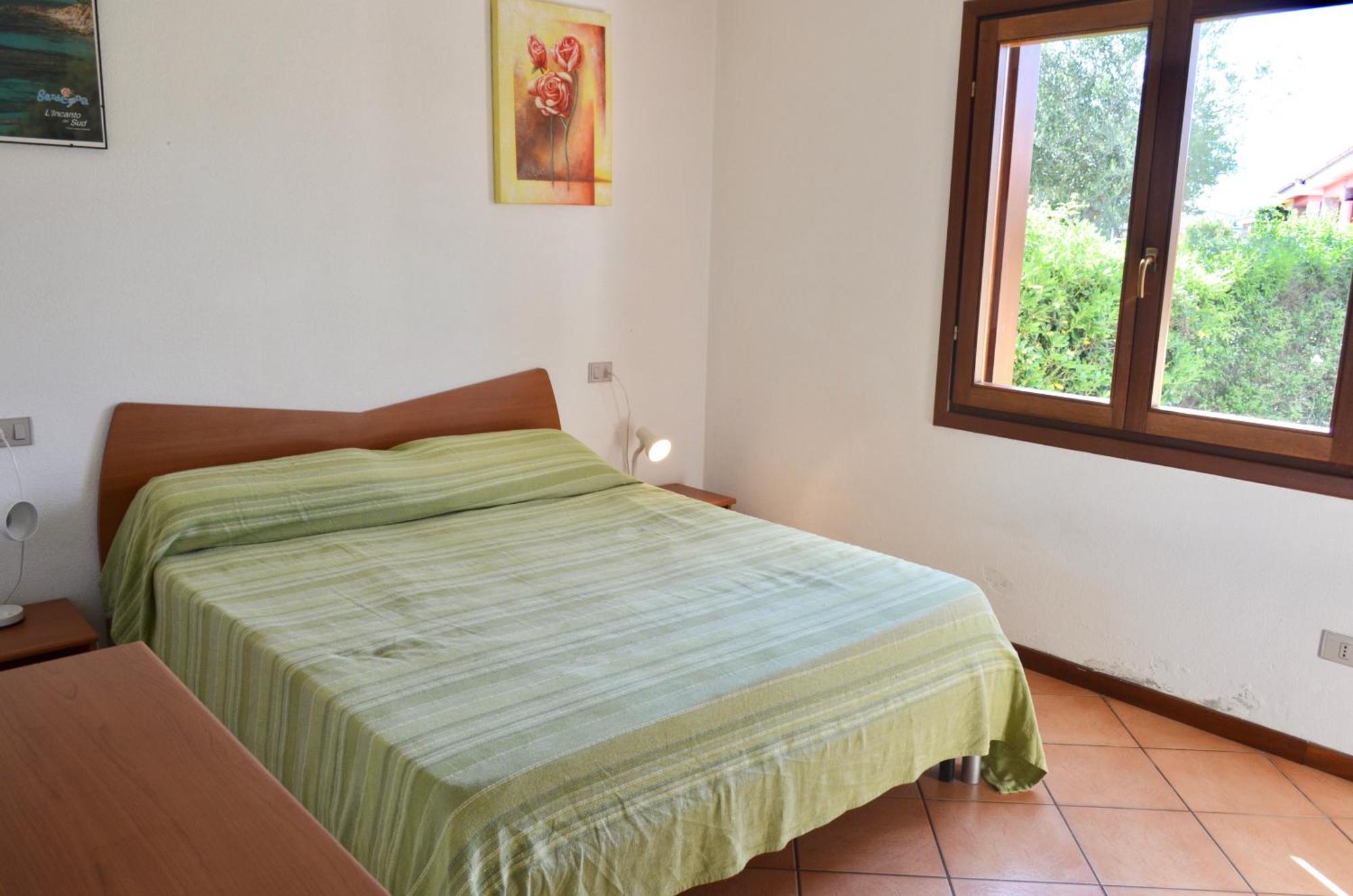 Iss Travel, Ambra Apartments - 800 M From La Cinta Beach San Teodoro  Kültér fotó