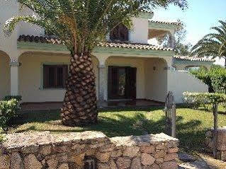 Iss Travel, Ambra Apartments - 800 M From La Cinta Beach San Teodoro  Kültér fotó